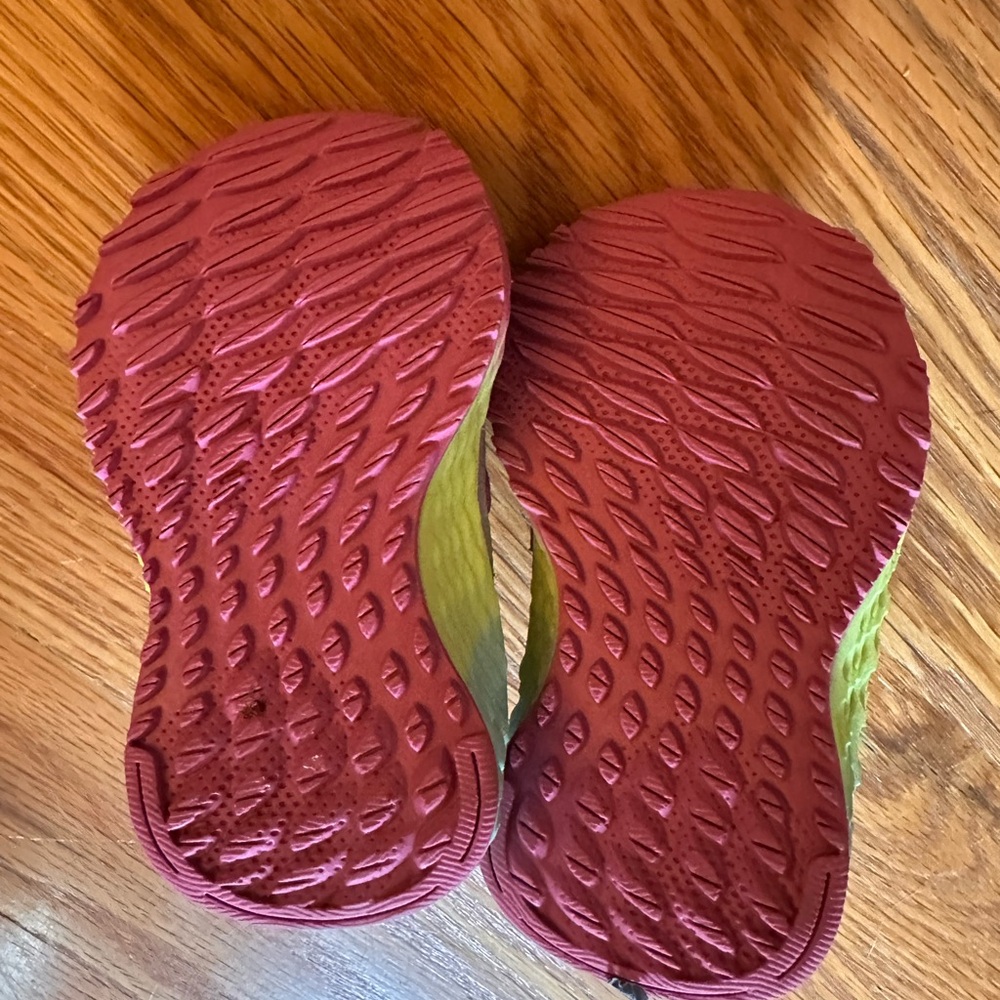 New Balance Baby Sneakers - Picture 3 of 4